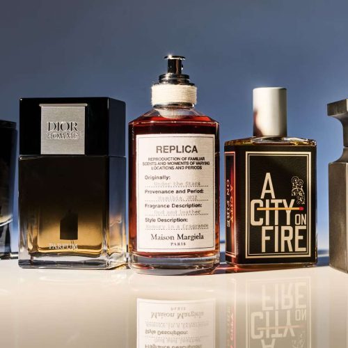 عطر دست ساز مردانه و شیک با رایحه خنک، تلخ و چوبی مناسب استایلهای رسمی و روزمره