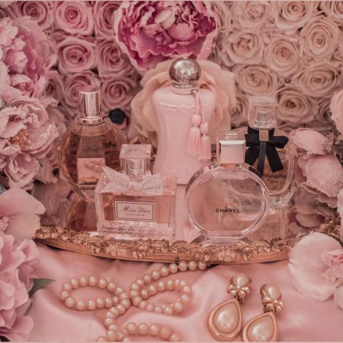کلکسیون جذاب عطر و ادکلن‌های زنانه شیرین و ملایم لوکس